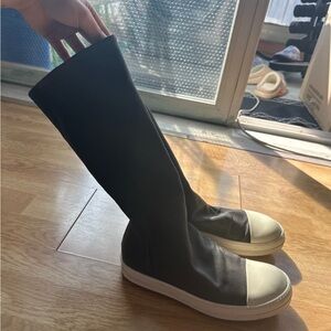 Rick Owens drkshdw sock Black and White Knee-High Sneakers with Textured Upper
